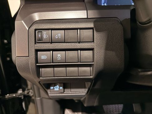 Used 2026 Toyota Tacoma TRD Off-Road AWD/4WD image 16