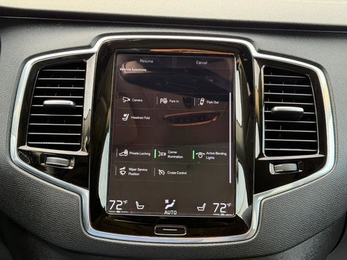 Used 2016 Volvo XC90 T6 Momentum w/ Momentum Plus Package image 70