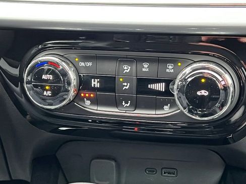 New 2026 Chevrolet Trax LT w/ LT Convenience Package image 22