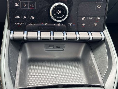 New 2026 GMC Terrain AT4 image 13