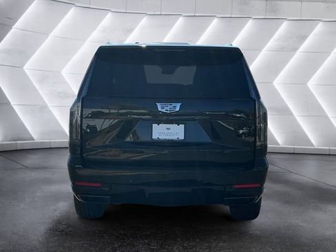 Used 2025 Cadillac Escalade Sport w/ LPO, ONYX Package AWD/4WD image 9