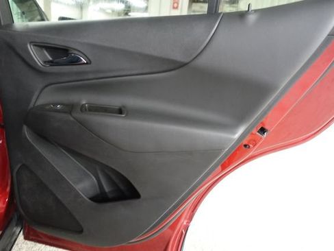 Used 2023 Chevrolet Equinox LT FWD image 21