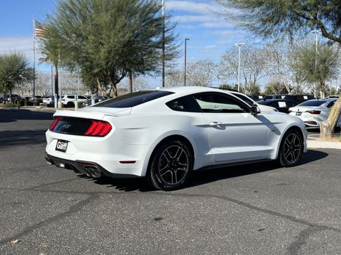 Used 2020 Ford Mustang GT Premium w/ Equipment Group 401A image 4
