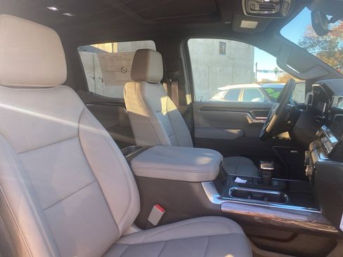 New 2026 Chevrolet Silverado 1500 LTZ w/ LTZ Premium Package image 22