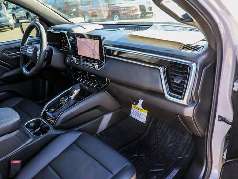 New 2026 GMC Canyon Elevation w/ Convenience Package AWD/4WD image 16