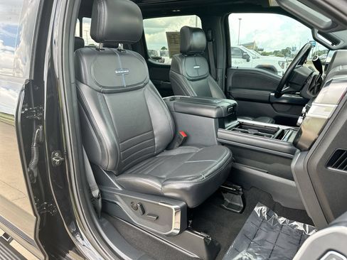 Used 2025 Ford F250 Platinum AWD/4WD image 25