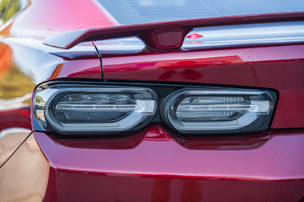 Used 2022 Chevrolet Camaro SS RWD image 7