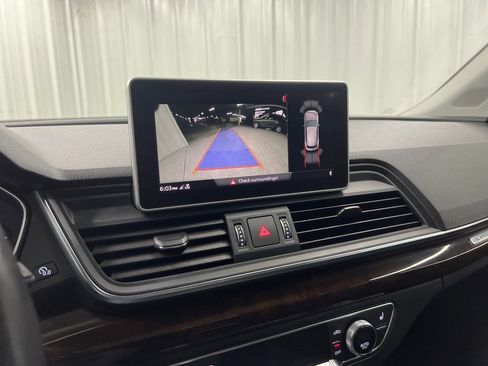 Used 2018 Audi Q5 2.0T Premium Plus w/ Premium Plus Package image 18