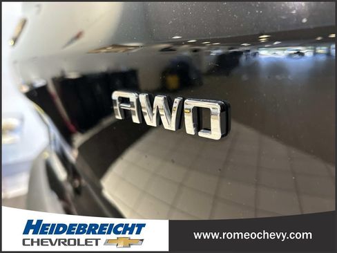 Used 2024 Chevrolet Blazer EV LT AWD/4WD image 38