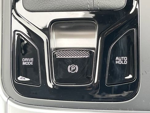 New 2026 Kia Carnival SX FWD image 37
