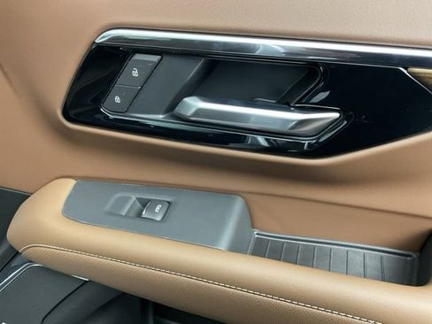 New 2026 Chevrolet Tahoe High Country AWD/4WD image 25