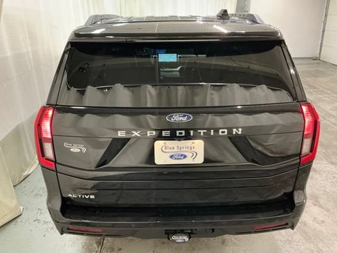 New 2026 Ford Expedition Active AWD/4WD image 4