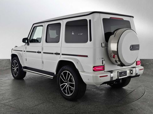 Used 2024 Mercedes-Benz G 550 image 5