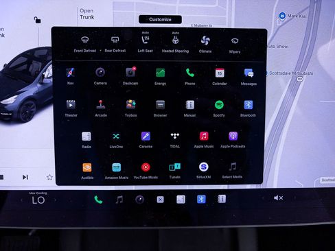 Used 2022 Tesla Model Y Long Range image 19