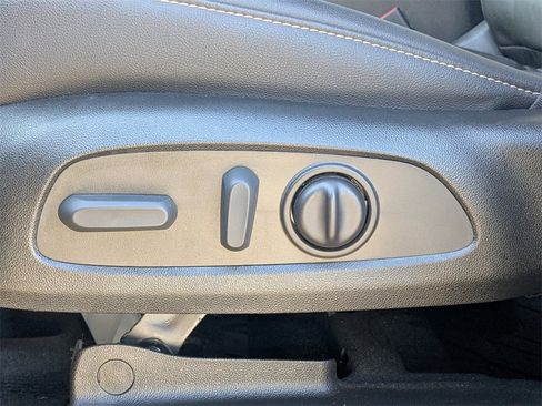 Used 2023 Chevrolet Traverse LT w/ LPO, Floor Liner Package image 19