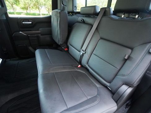 Used 2022 GMC Sierra 1500 SLT w/ SLT Premium Plus Package AWD/4WD image 29