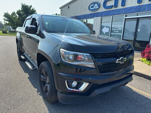 Used 2016 Chevrolet Colorado LT w/ Midnight Edition AWD/4WD image 2
