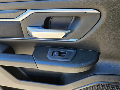 New 2026 RAM 1500 Big Horn AWD/4WD image 9