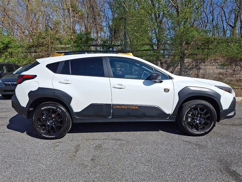 Certified 2024 Subaru Crosstrek 2.5i Wilderness w/ Crosstrek Mirror Package image 8