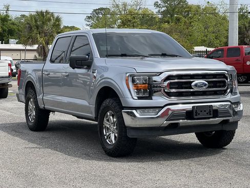 Used 2022 Ford F150 XLT w/ Equipment Group 302A High image 10