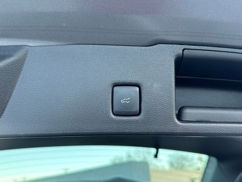 New 2026 Ford Escape ST-Line w/ Cold Weather Package image 17