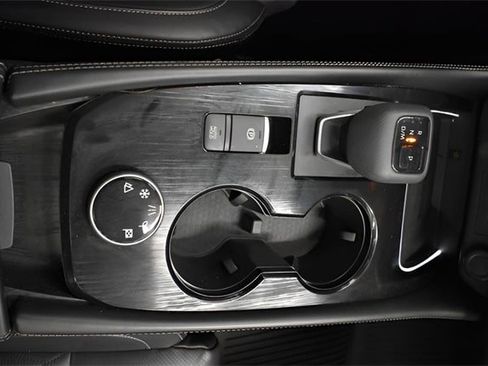 Used 2021 Nissan Rogue Platinum image 25