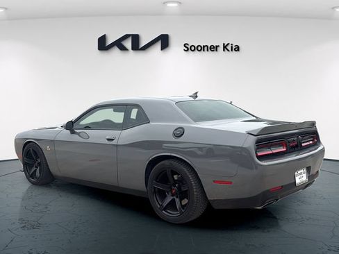 Used 2023 Dodge Challenger R/T Scat Pack RWD image 4