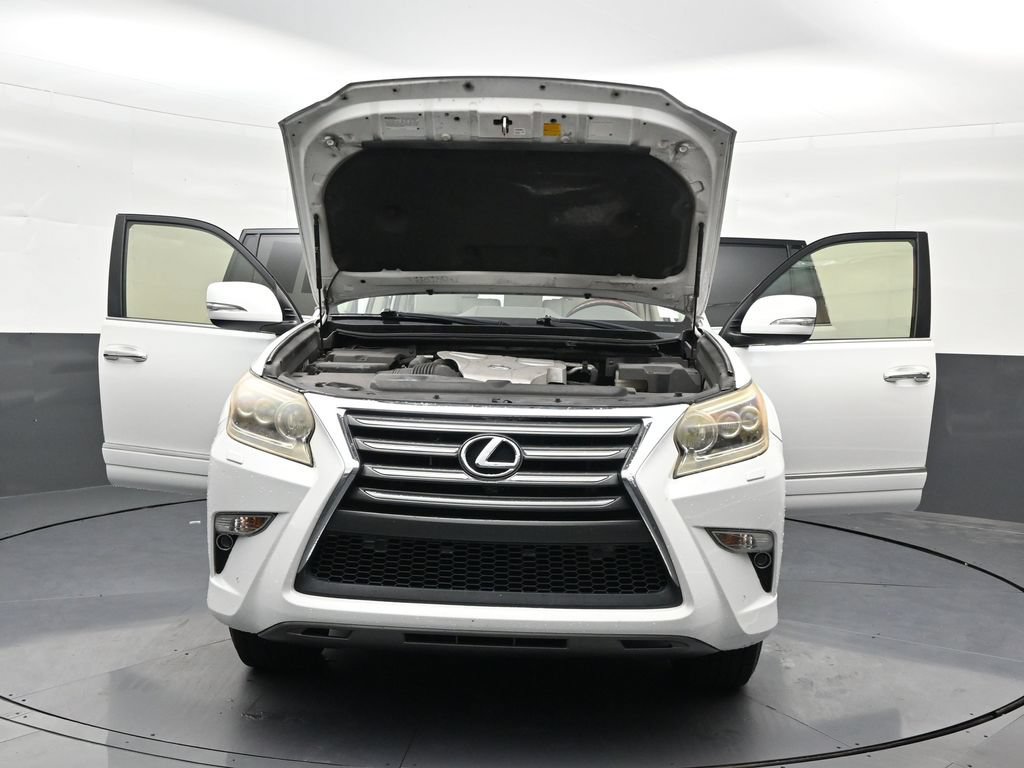 Used 2015 Lexus GX 460 w/ Premium Package AWD/4WD image 36