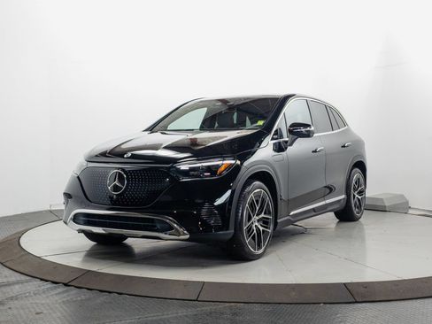 Used 2025 Mercedes-Benz EQE 350+ 4MATIC SUV w/ Driver Assistance Package image 3