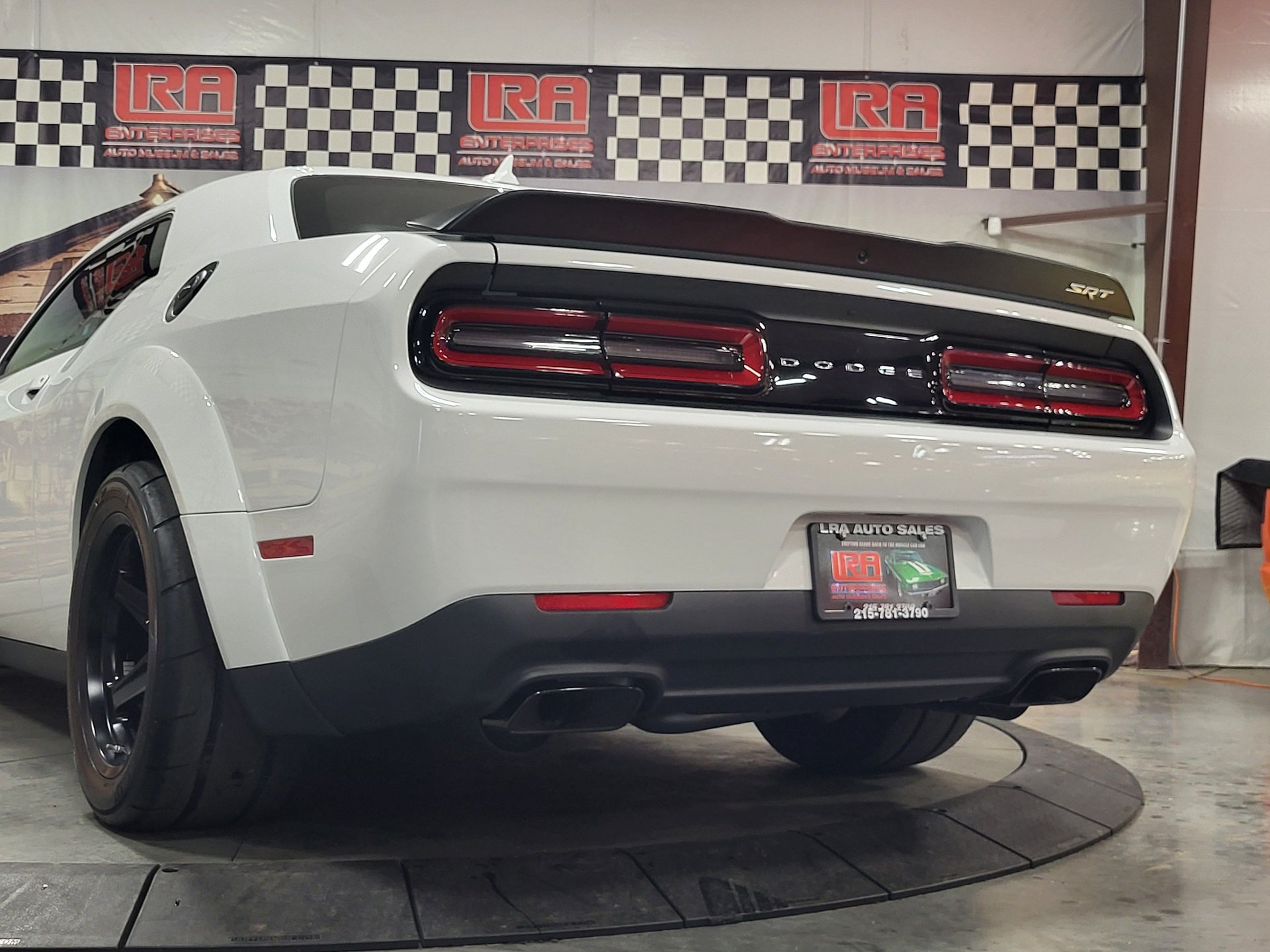 Used 2018 Dodge Challenger SRT Demon w/ Leather Front Seat Group RWD image 10