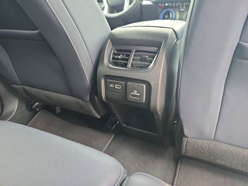 Used 2023 Chevrolet Blazer RS w/ Enhanced Convenience Package image 13