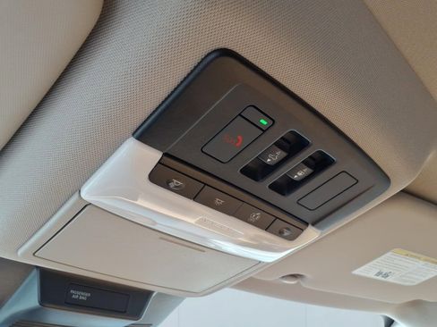 Used 2023 Nissan Rogue Platinum image 15