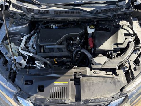 Used 2020 Nissan Rogue Sport SV w/ Technology Package FWD image 31