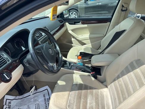 Used 2013 Volkswagen Passat TDI SEL Premium FWD image 9