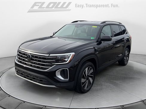 New 2026 Volkswagen Atlas SE image 3