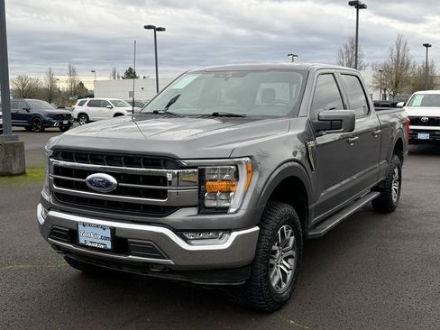 Used 2022 Ford F150 Lariat w/ Trailer Tow Package image 4