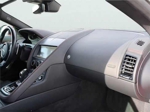 Used 2023 Jaguar F-TYPE R-Dynamic image 11