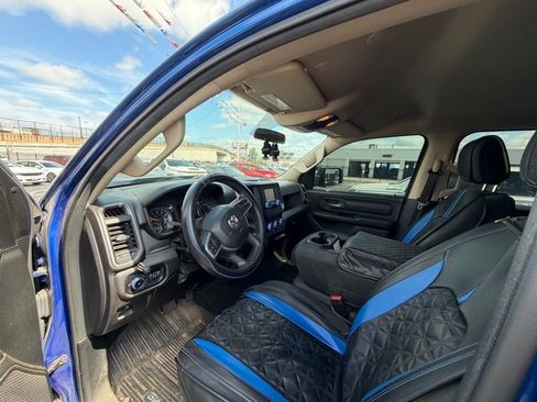 Used 2019 RAM 1500 Tradesman w/ SXT Appearance Group AWD/4WD image 14