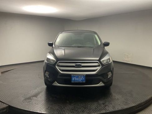 Used 2019 Ford Escape SE AWD/4WD image 2