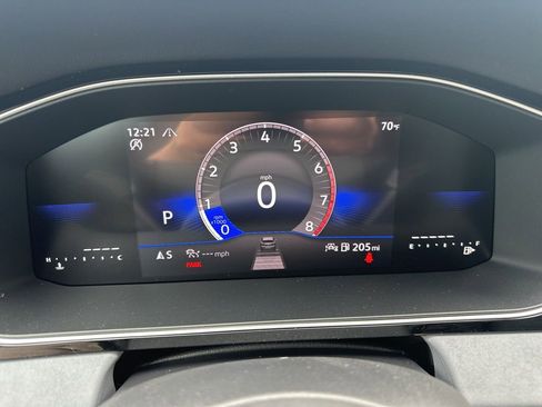 New 2025 Volkswagen Jetta SE image 21