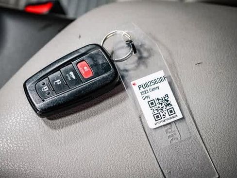 Certified 2023 Toyota Camry SE w/ Convenience Package image 30