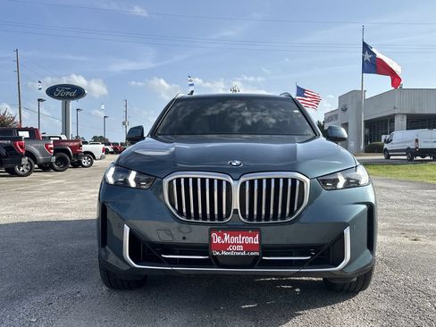 Used 2024 BMW X5 sDrive40i w/ Parking Assistance Package RWD image 2