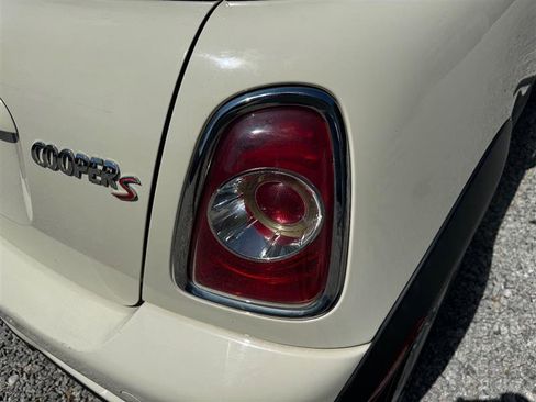 Used 2013 MINI Cooper S image 14