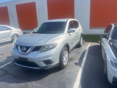 Used 2016 Nissan Rogue S