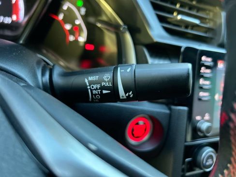 Used 2020 Honda Civic Si image 19