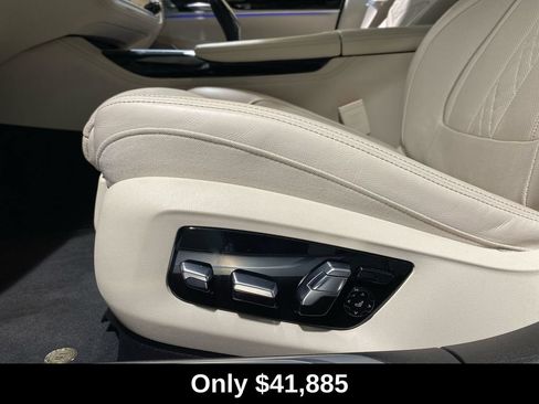 Used 2019 BMW ALPINA B7 xDrive w/ Luxury Rear Seating Package AWD/4WD image 4
