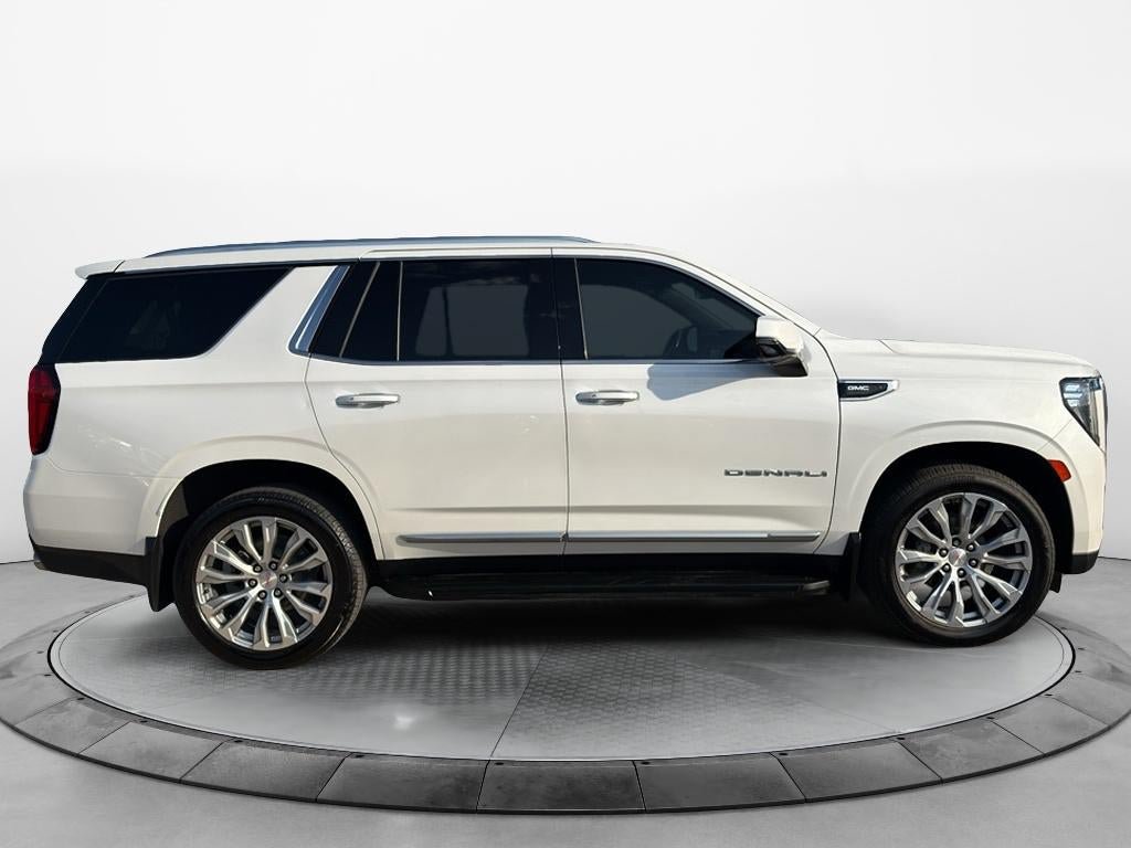 Used 2023 GMC Yukon Denali AWD/4WD image 4