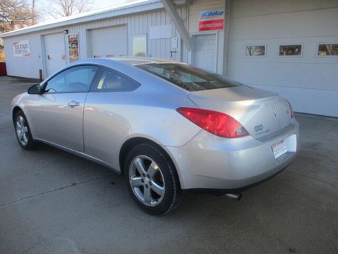 Used 2007 Pontiac G6 GT w/ Sun And Sound Package image 14