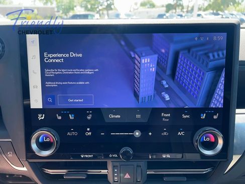 Used 2024 Lexus GX 550 w/ Accessory Package (2T) AWD/4WD image 13
