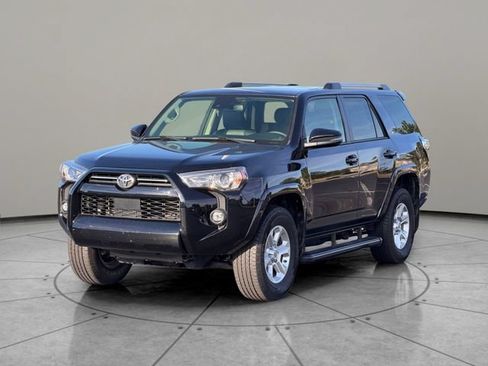 Certified 2021 Toyota 4Runner SR5 Premium w/ Moonroof Package AWD/4WD image 2